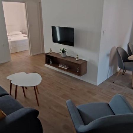 Apartments Alen Vir Exterior foto